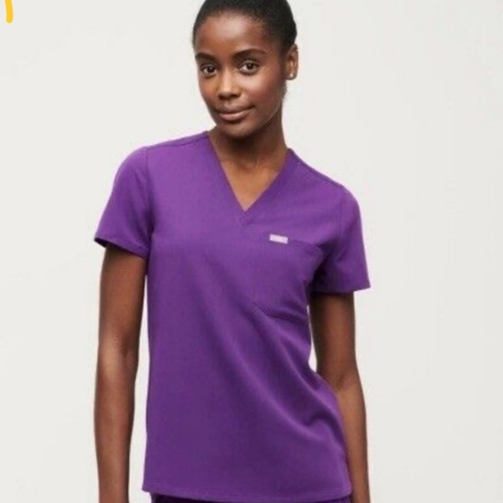 Figs digital grape size medium scrubs